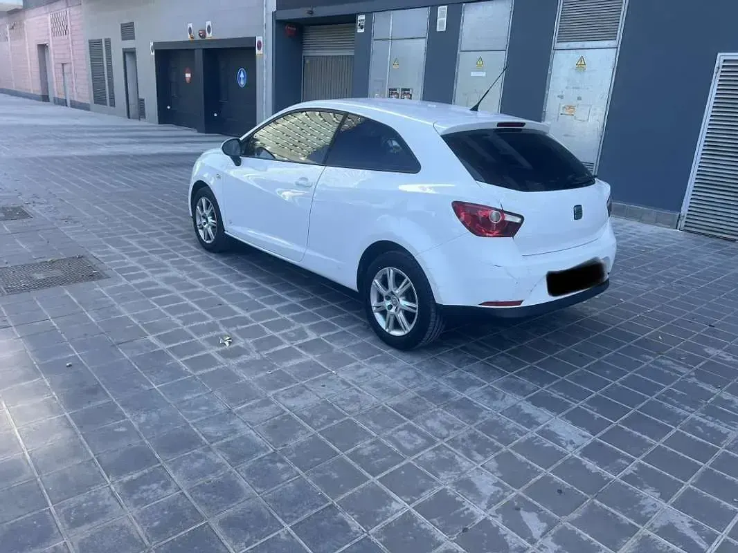 Usado Seat Ibiza SC Copa 69 CV (50 kW) 2012 Blanco Utilitario
