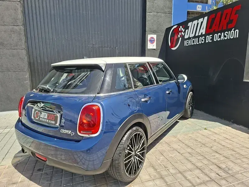 Usado Mini Cooper D 116 CV (85 kW) 2016 Azul Utilitario