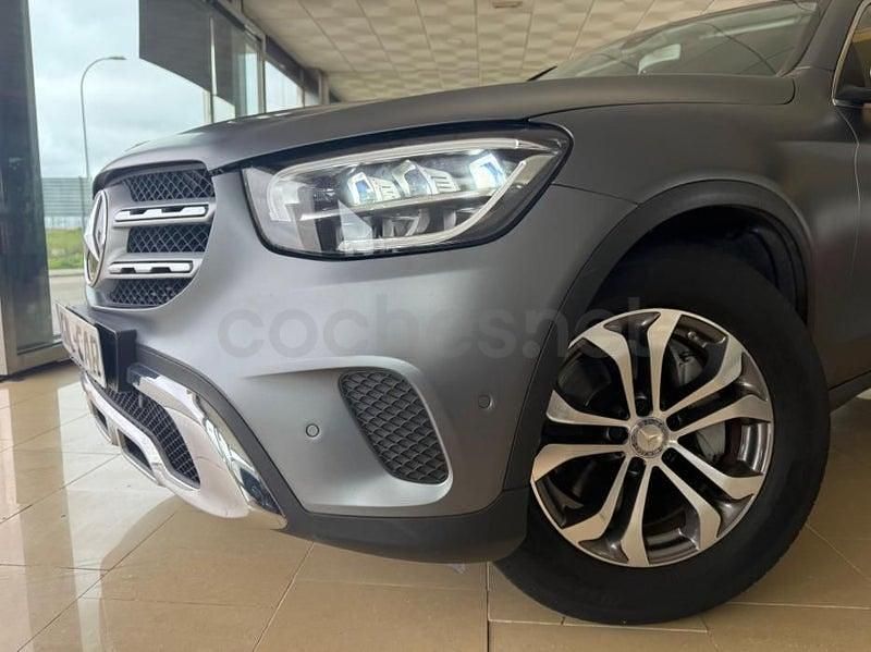 Usado Mercedes GLC300 245 CV (180 kW) 2020 Gris / plata SUV