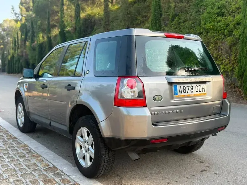 Usado Land Rover Freelander 2 S 160 CV (117 kW) 2008 Gris / plata SUV