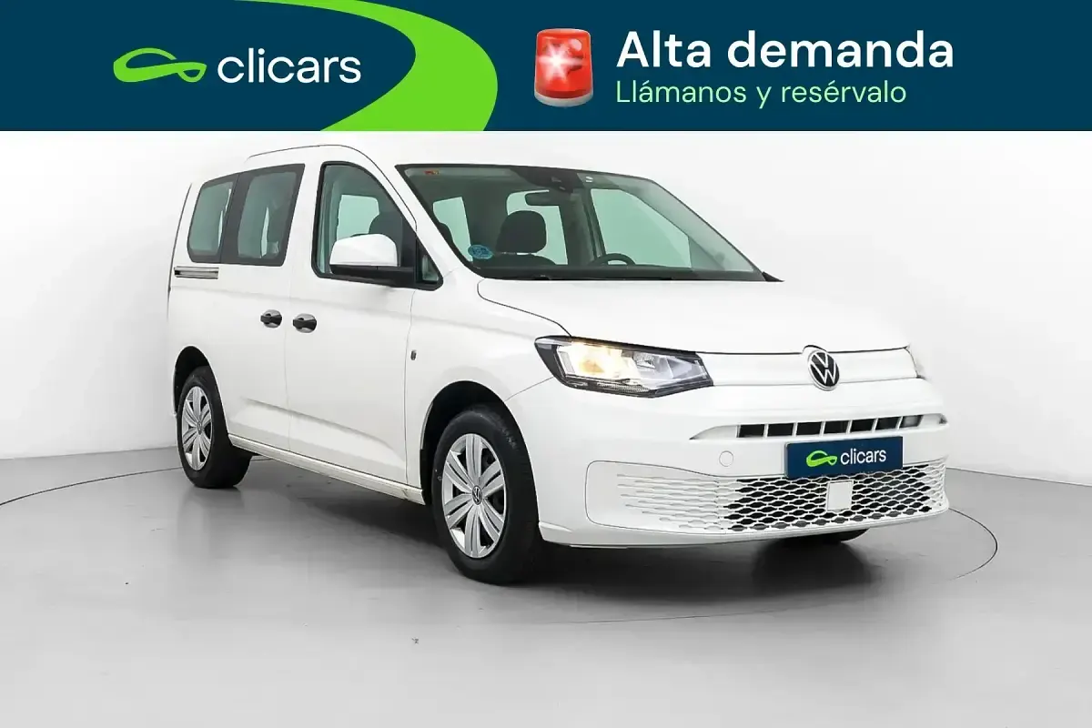 Usado VW Caddy 102 CV (75 kW) 2023 Blanco Monovolumen