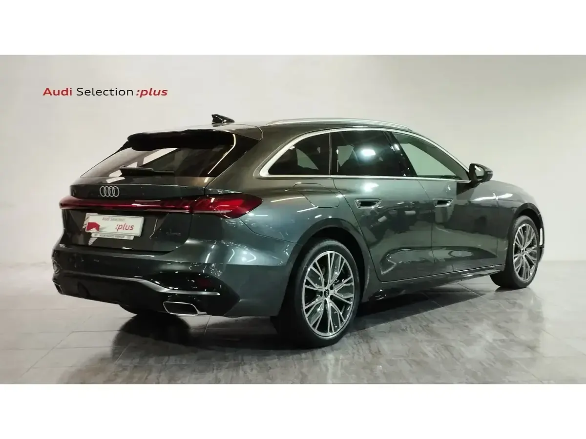 Usado Audi A5 S-Line 299 CV (219 kW) 2025 Gris Familiar