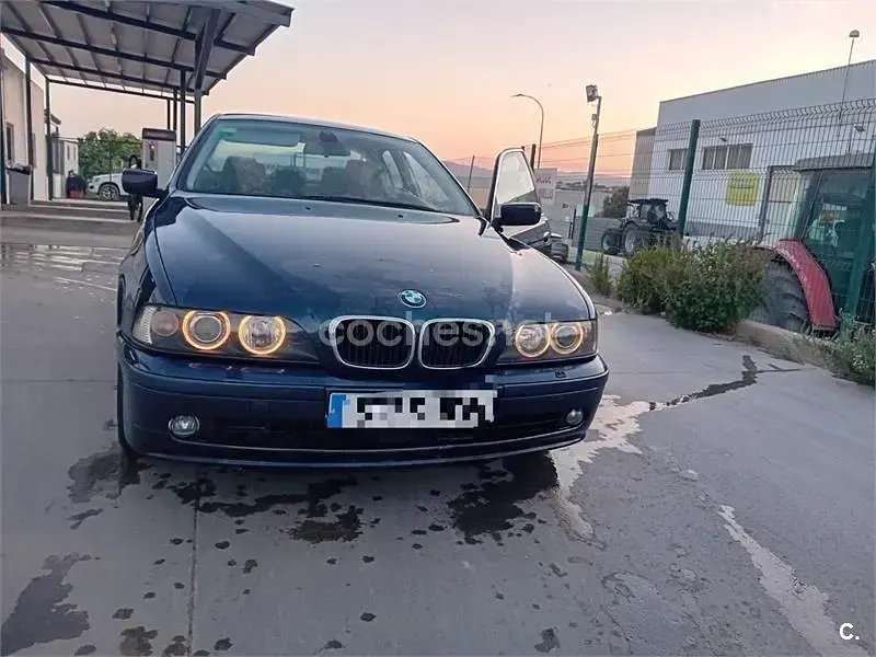 Usado BMW 530 Exclusive 193 CV (141 kW) 2002 Negro Berlina