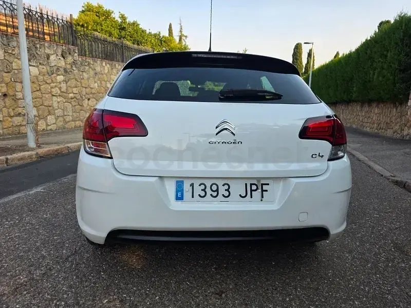 Usado Citroën C4 Feel 99 CV (72 kW) 2016 Blanco Berlina