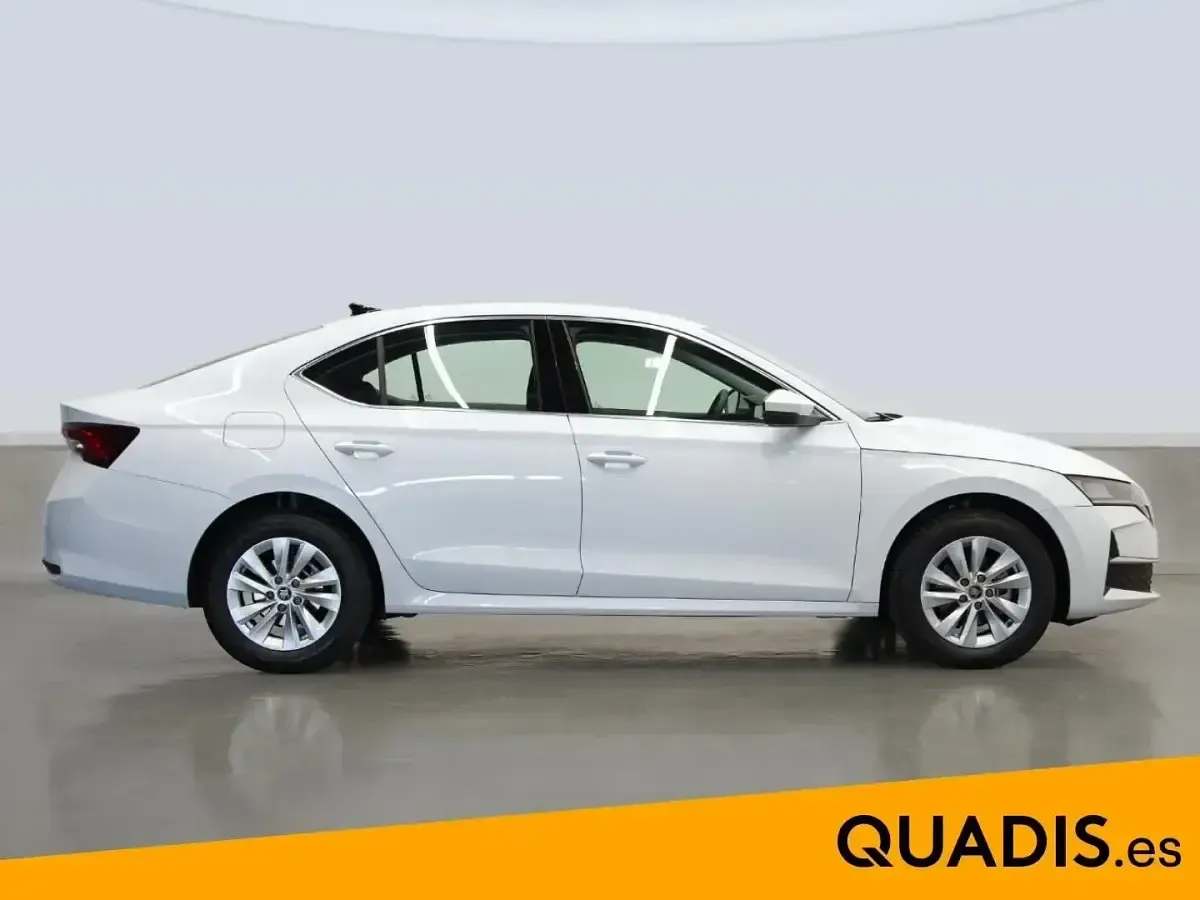 Occasion Skoda Octavia Selection 116 ch (85 kW) 2025 Blanc Berline