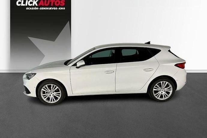 Usado Seat Leon Style 150 CV (110 kW) 2024 Blanco