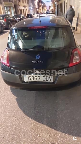 Usado Renault Mégane II Dynamique 120 CV (88 kW) 2004 Negro Berlina