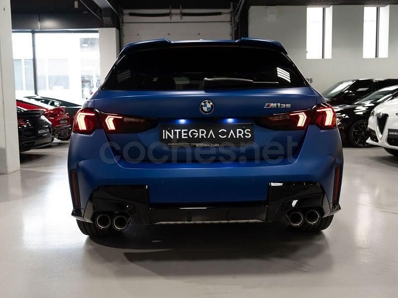 Usado BMW M135 Comfort Edition 300 CV (220 kW) 2024 Azul Utilitario