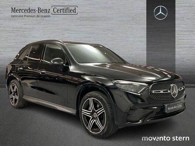Usado Mercedes GLC300e 313 CV (230 kW) 2024 Negro obsidiana SUV