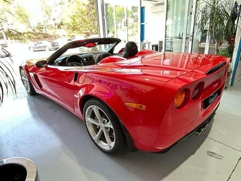 Usado Chevrolet Corvette 438 CV (322 kW) 2010 Rojo Descapotable