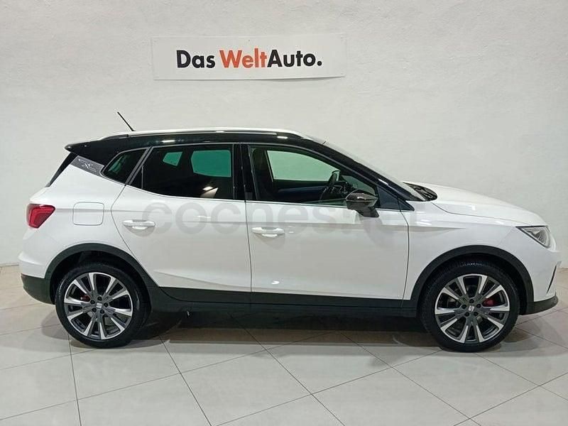 Usado Seat Arona FR 116 CV (85 kW) 2025 Blanco SUV
