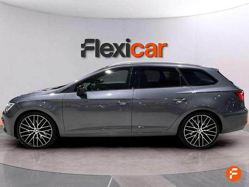 Usado Seat Leon ST 4Drive 300 CV (220 kW) 2017 Gris Familiar