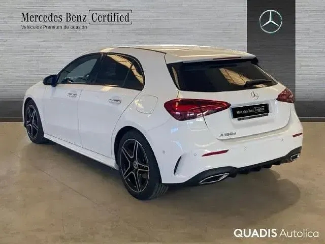 Usado Mercedes A180 116 CV (85 kW) 2025 Blanco polar