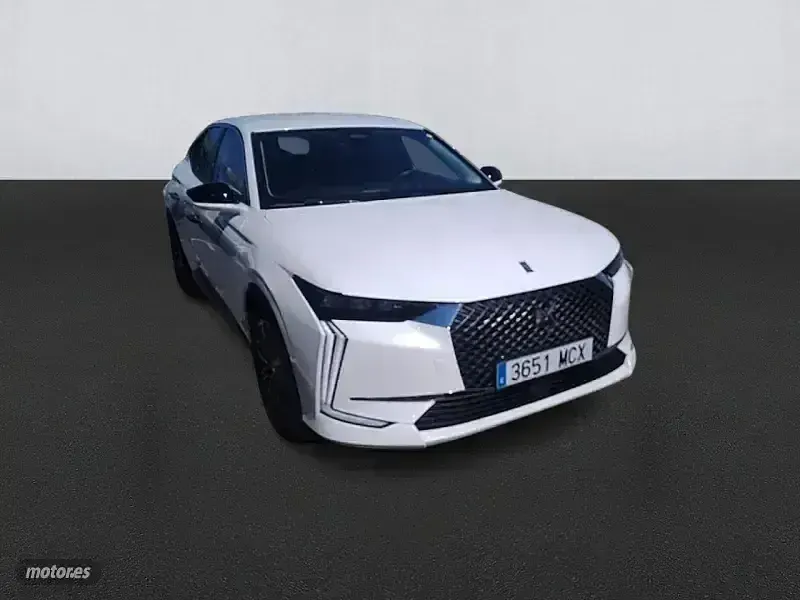 Usado DS Automobiles DS4 Bastille 130 CV (95 kW) 2022 Blanco SUV