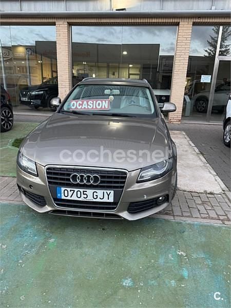 Usado Audi A4 180 CV (132 kW) 2008 Marrón Familiar