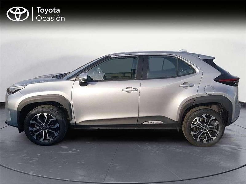 Usado Toyota Yaris Cross Active 116 CV (85 kW) 2024 SUV