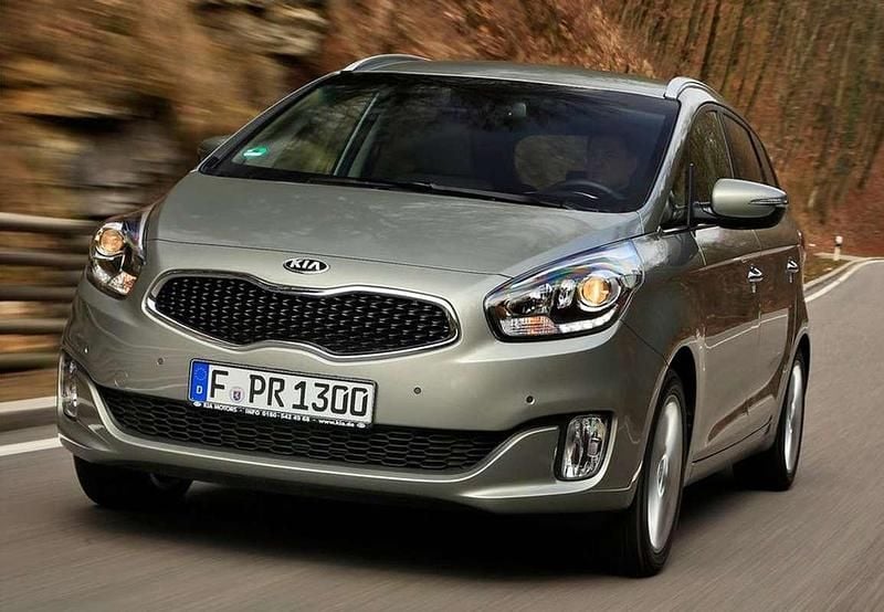 Plateado Usado 2015 Kia Carens Monovolumen | 10.990 € (Precio justo) - Imagen 1/4
