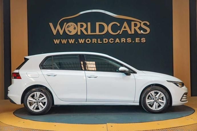 Usado VW Golf VIII 110 CV (80 kW) 2021