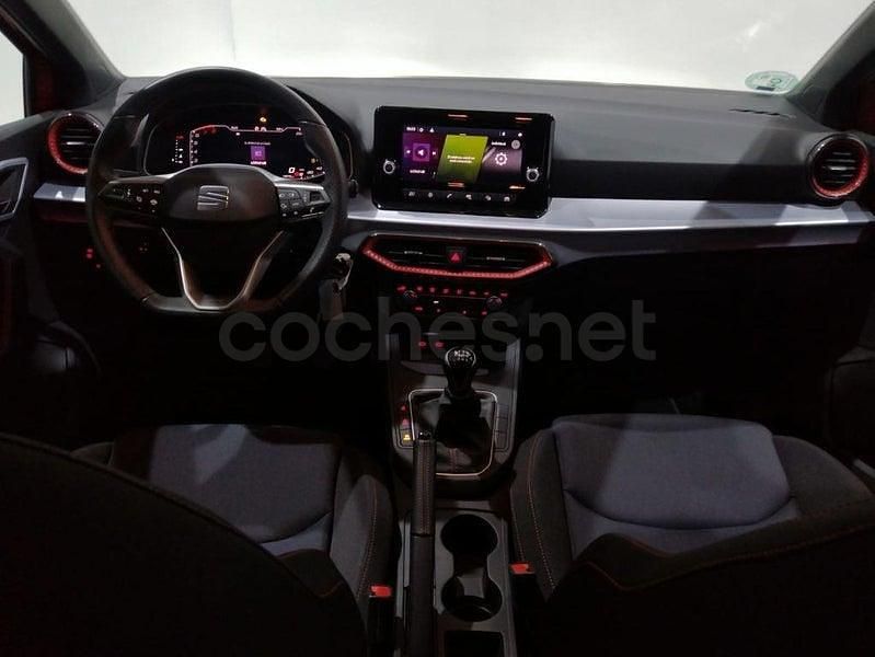 Usado Seat Ibiza FR 115 CV (84 kW) 2024 Rojo Berlina