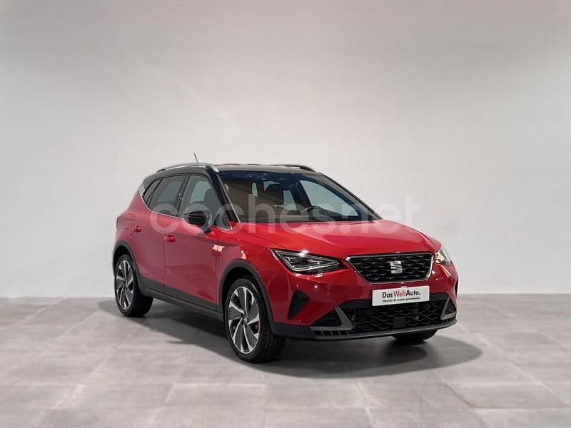 Granate Usado 2023 Seat Arona FR SUV | 25.890 € (Caro) - Imagen 1/4