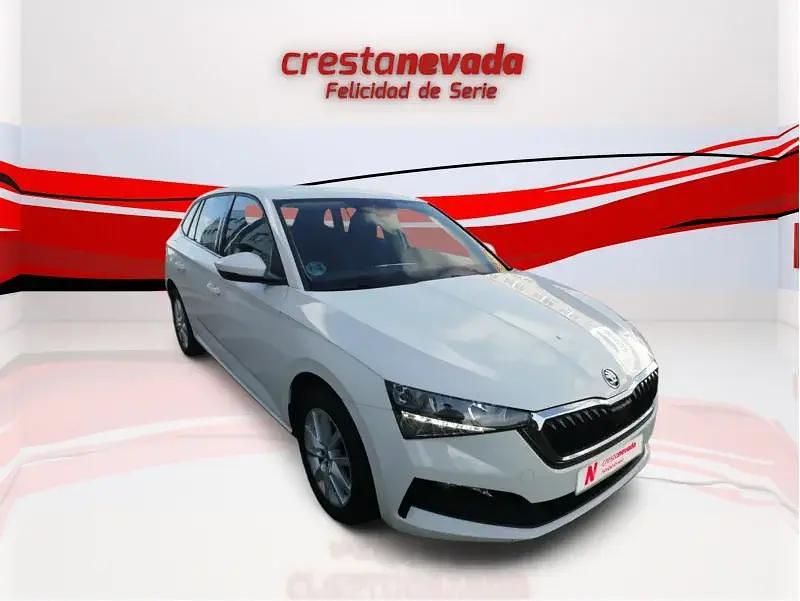 Usado Skoda Scala Ambition 110 CV (80 kW) 2023 Utilitario