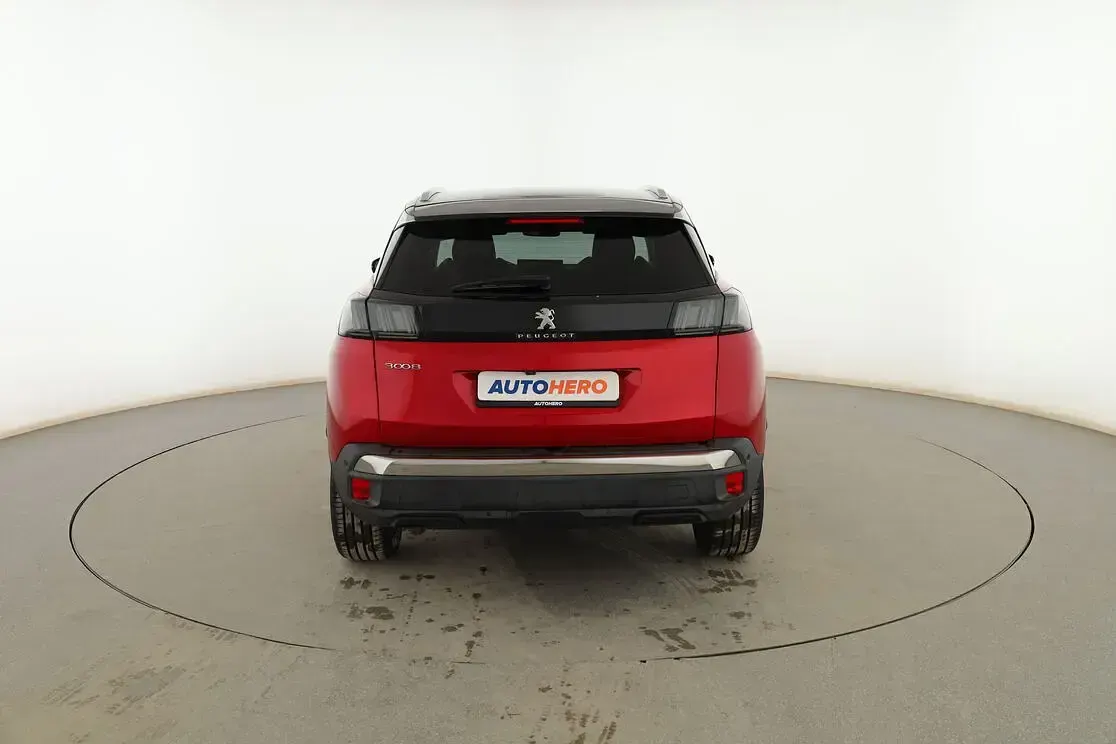 Usado Peugeot 3008 Allure 131 CV (96 kW) 2020 Rojo SUV