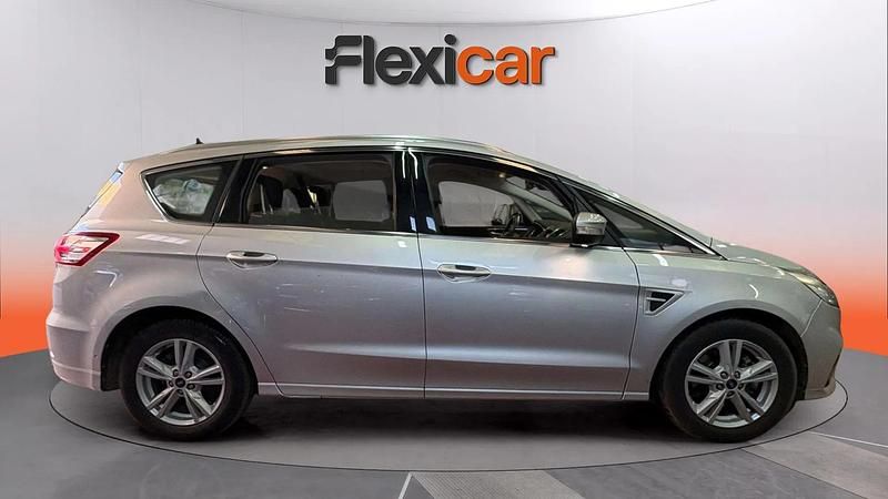Usado Ford S-MAX Titanium 150 CV (110 kW) 2022 Gris Monovolumen