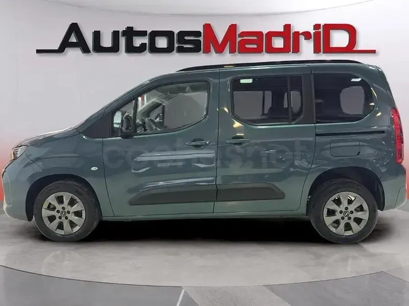 Usado Opel Combo 100 CV (73 kW) 2024 Azul Monovolumen