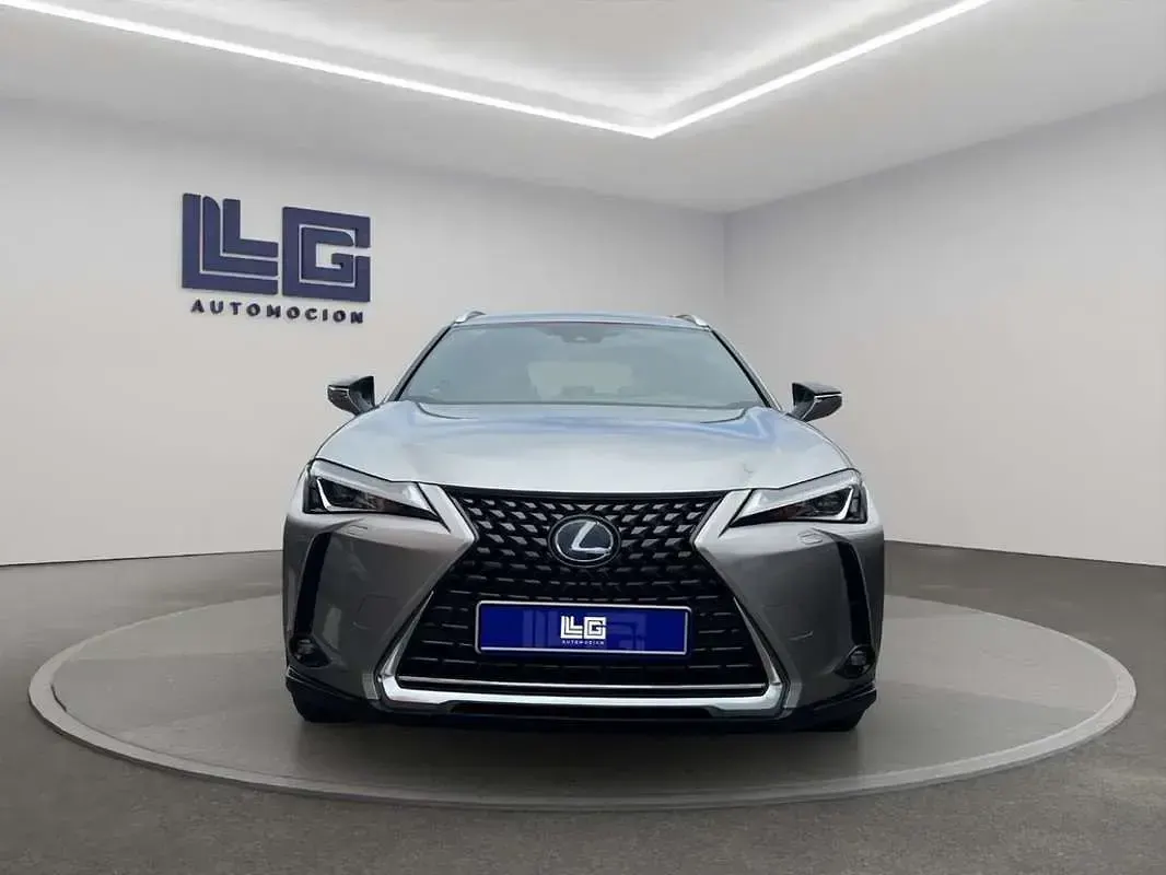 Usado Lexus UX 250h Business Edition 184 CV (135 kW) 2019 Gris SUV