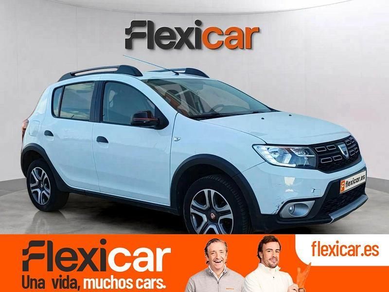 Blanco Usado 2019 Dacia Sandero Essentiel Utilitario | 10.290 € (Precio justo) - Imagen 1/4