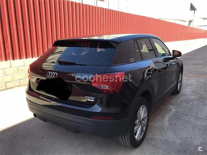 Usado Audi Q2 Advanced Plus 116 CV (85 kW) 2018 Negro SUV