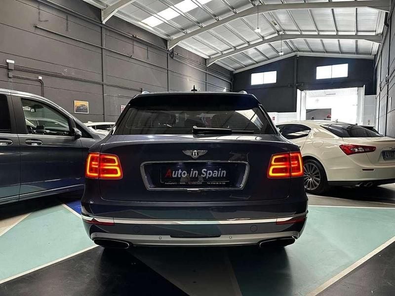 Usado Bentley Bentayga 608 CV (447 kW) 2017 Negro SUV