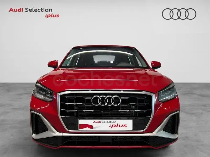 Usado Audi Q2 S-Line 116 CV (85 kW) 2025 Rojo SUV