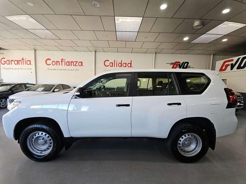 Usado Toyota Land Cruiser 177 CV (130 kW) 2020 Blanco SUV