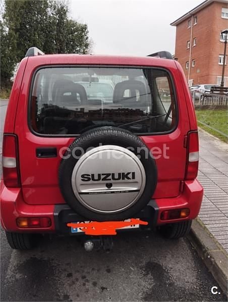 Usado Suzuki Jimny 86 CV (63 kW) 2009 Rojo SUV