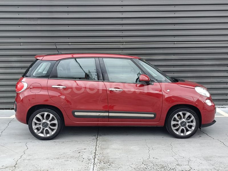 Granate Usado 2016 Fiat 500L Lounge Monovolumen | 8990 € (Precio justo) - Imagen 1/4