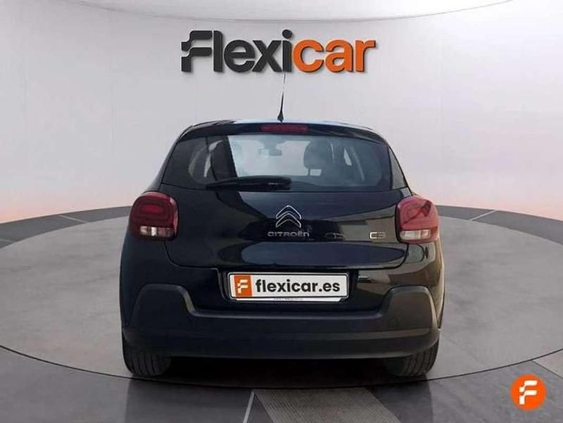 Usado Citroën C3 Feel 83 CV (61 kW) 2022 Negro Utilitario