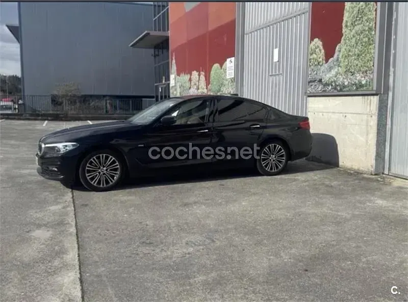 Usado BMW 520 Sport Line 190 CV (139 kW) 2019 Negro Berlina