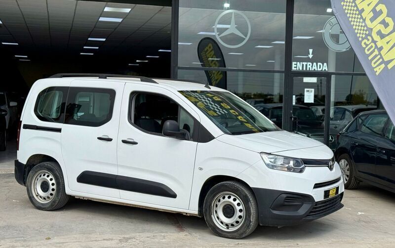 Blanco Usado 2020 Toyota Proace Van | 16.900 € (Buen precio) - Imagen 1/4