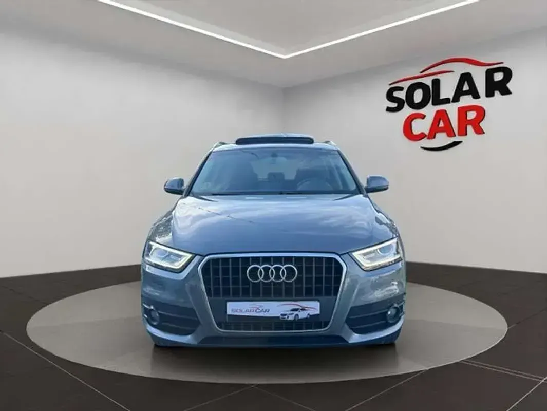 Usado Audi Q3 Ambition 140 CV (102 kW) 2013 Gris SUV
