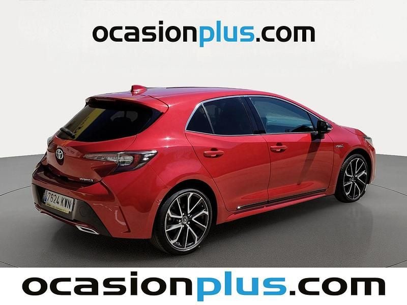 Usado Toyota Corolla Advance 180 CV (132 kW) 2019 Rojo Utilitario