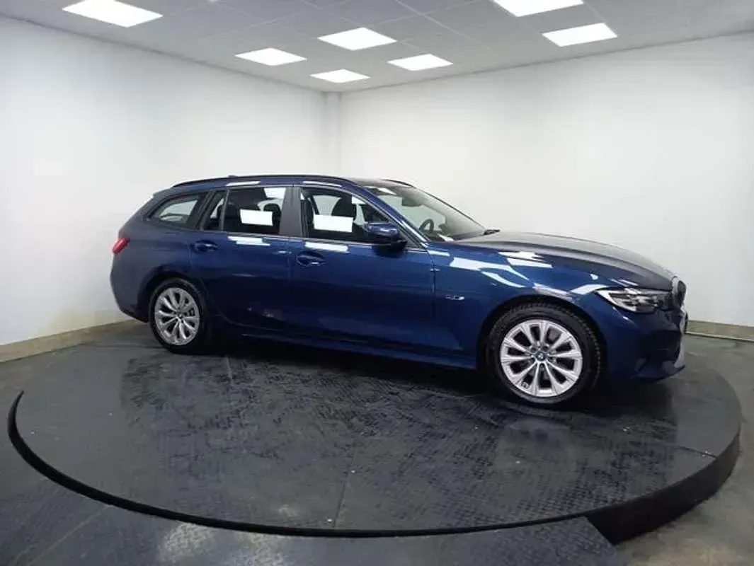 Usado BMW 330e 292 CV (214 kW) 2022 Azul Berlina