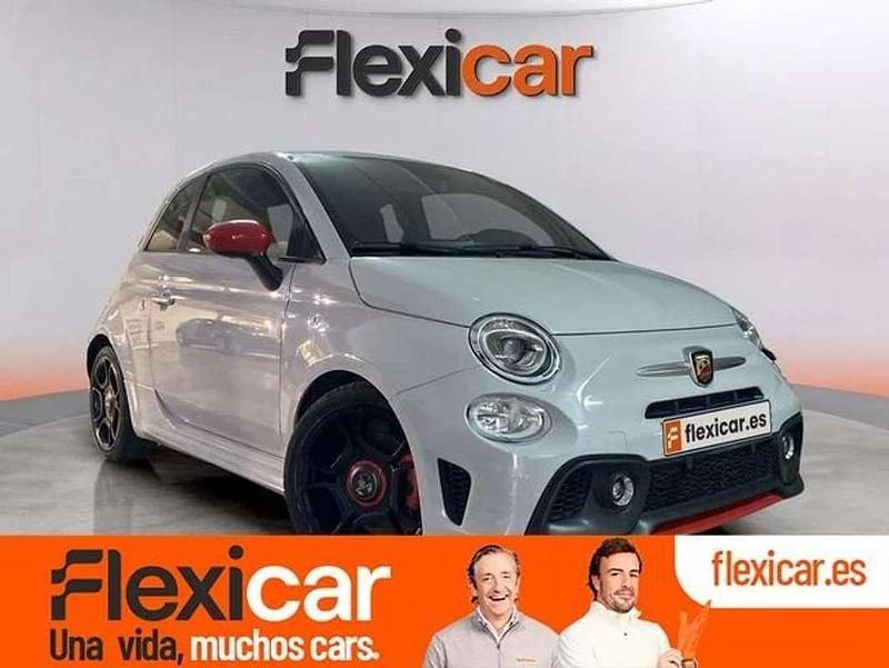Gris Usado 2022 Abarth 595 Berlina | 18.390 € (Buen precio) - Imagen 1/4