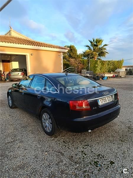 Usado Audi A6 140 CV (102 kW) 2006 Marrón Berlina