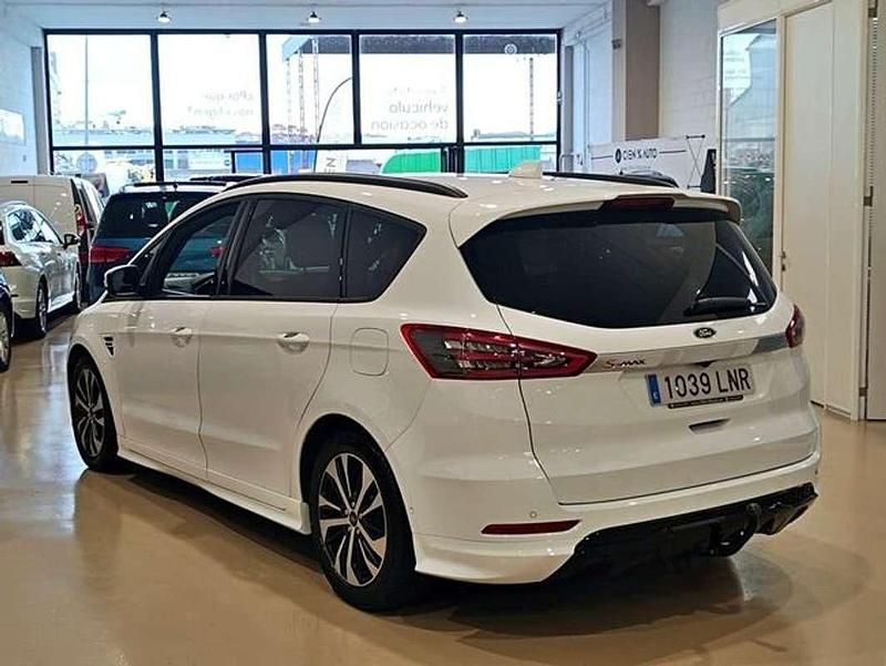 Usado Ford S-MAX ST-Line 150 CV (110 kW) 2021 Blanco Monovolumen
