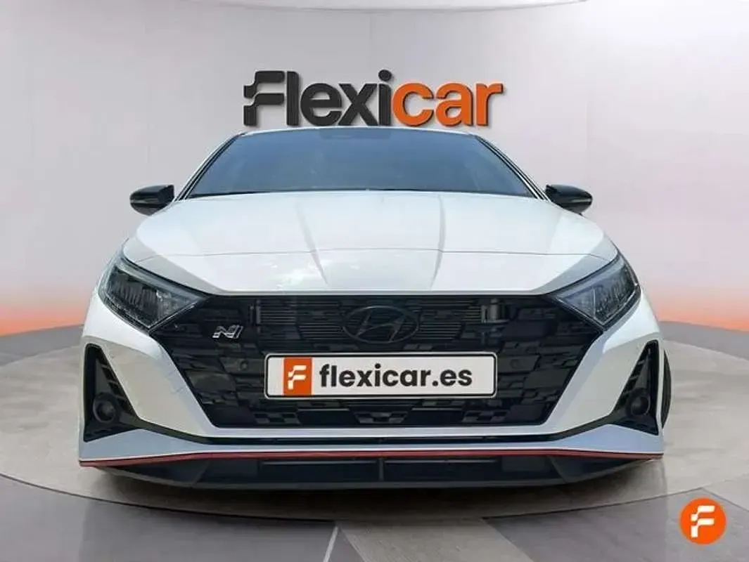 Usado Hyundai i20 204 CV (150 kW) 2024 Blanco Utilitario