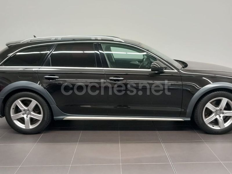 Usado Audi A6 Allroad Advanced 218 CV (160 kW) 2016 Marrón Familiar