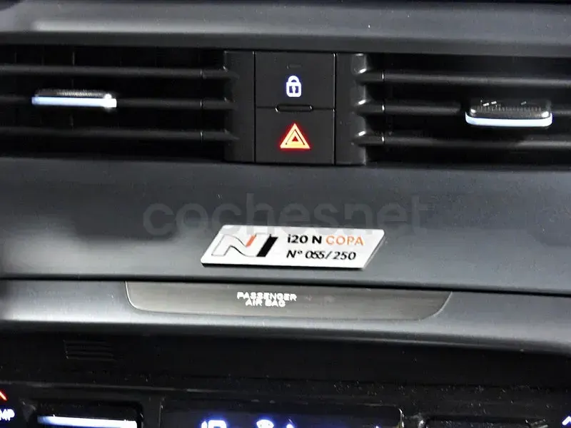 Usado Hyundai i20 204 CV (150 kW) 2025 Negro Utilitario