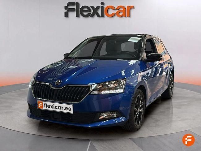 Usado Skoda Fabia Active 75 CV (55 kW) 2019 Azul Utilitario