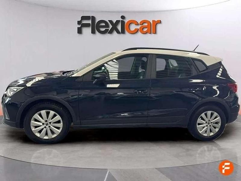 Usado Seat Arona Style 110 CV (80 kW) 2022 Azul SUV